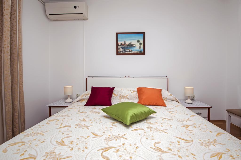 Rooms Stefania Rovinj Buitenkant foto